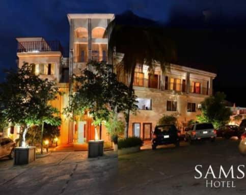 Sams Hotel ปอร์โตแปรงซ์ ภายนอก รูปภาพ